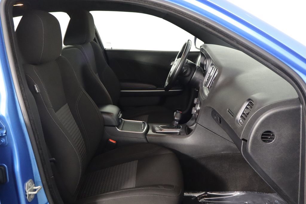 Used 2023 Dodge Charger SXT RWD image 18