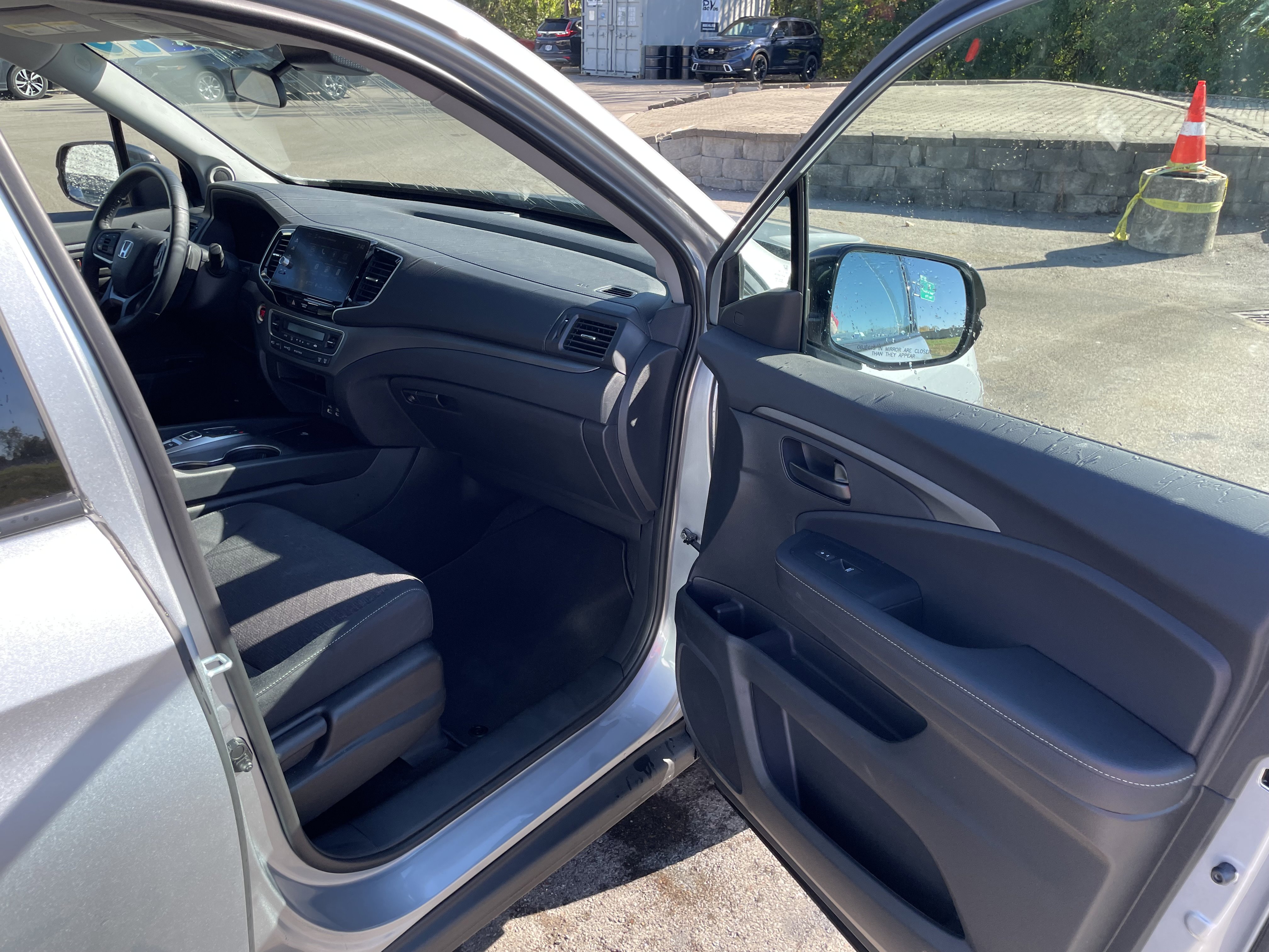 Certified 2025 Honda Ridgeline Sport image 34