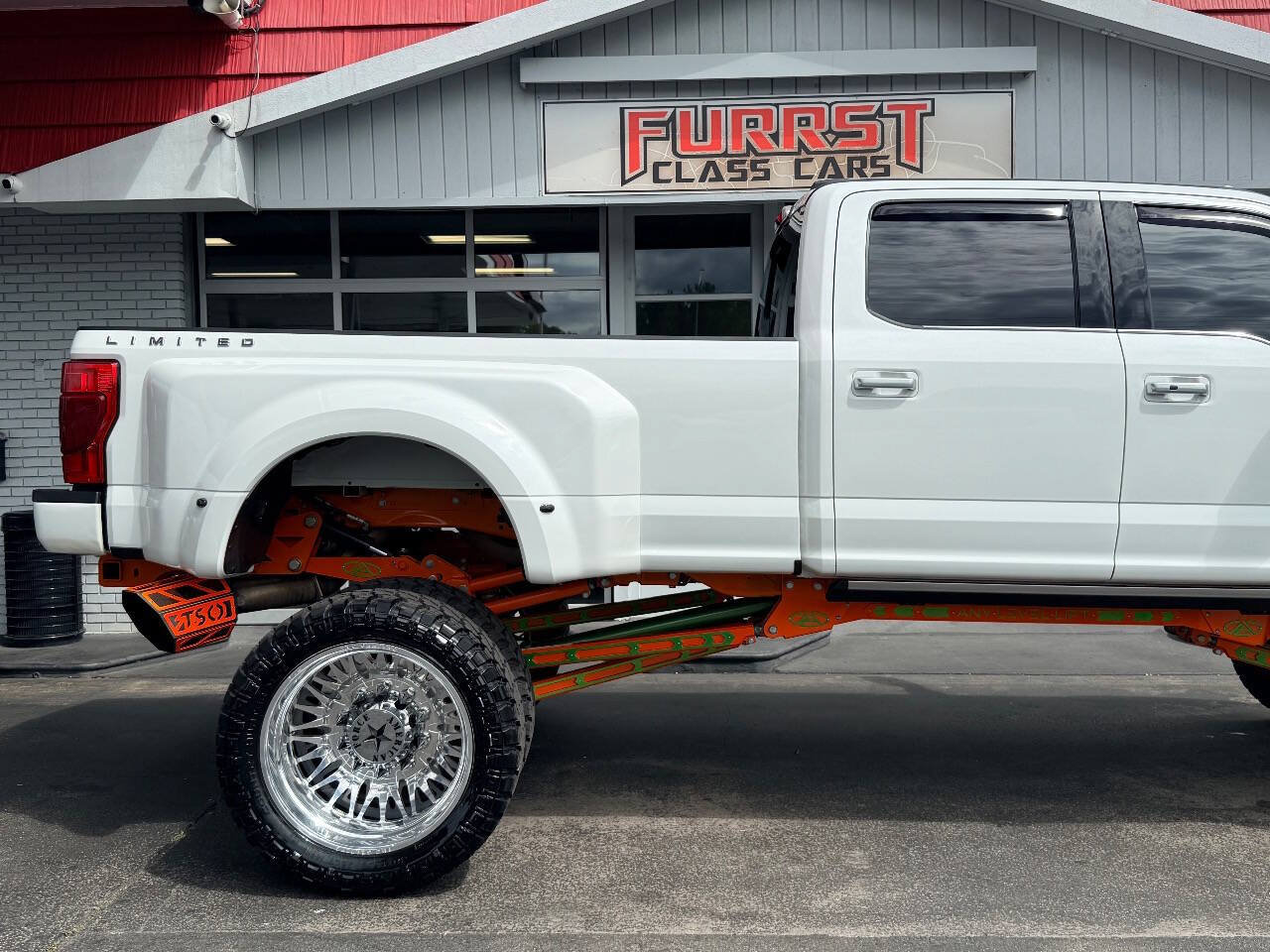 Used 2021 Ford F450 Limited w/ FX4 Off-Road Package AWD/4WD image 18
