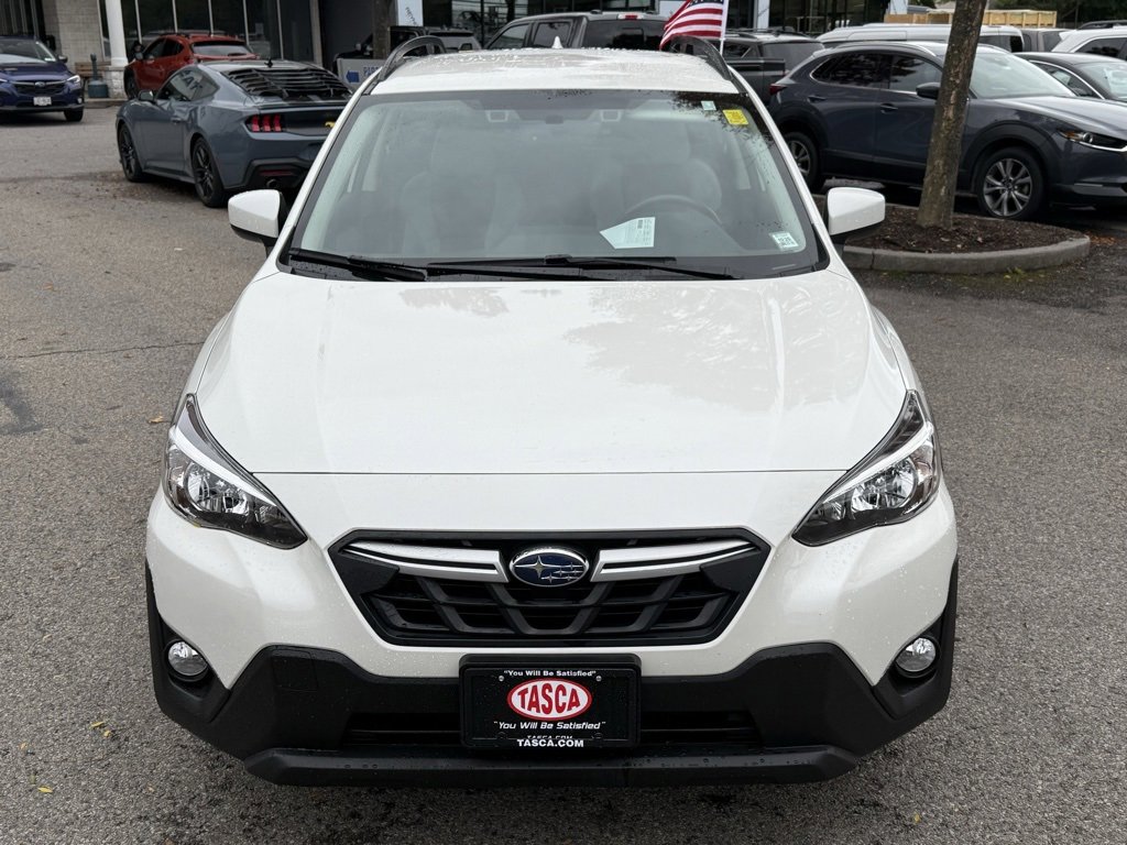 Certified 2023 Subaru Crosstrek 2.0i Premium image 2