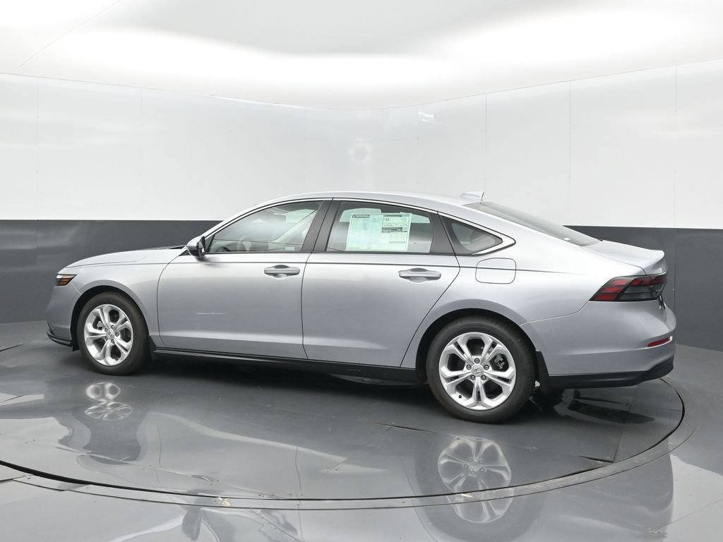 New 2025 Honda Accord LX image 4