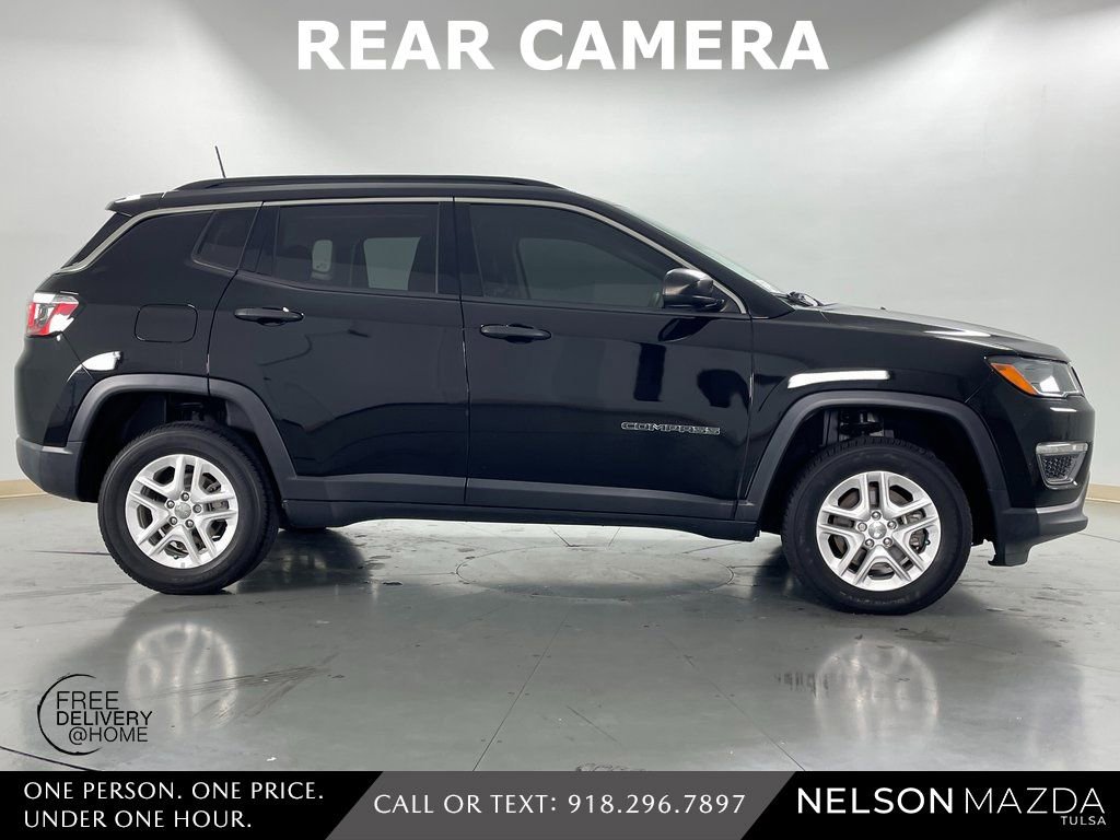 Used 2019 Jeep Compass Sport image 4