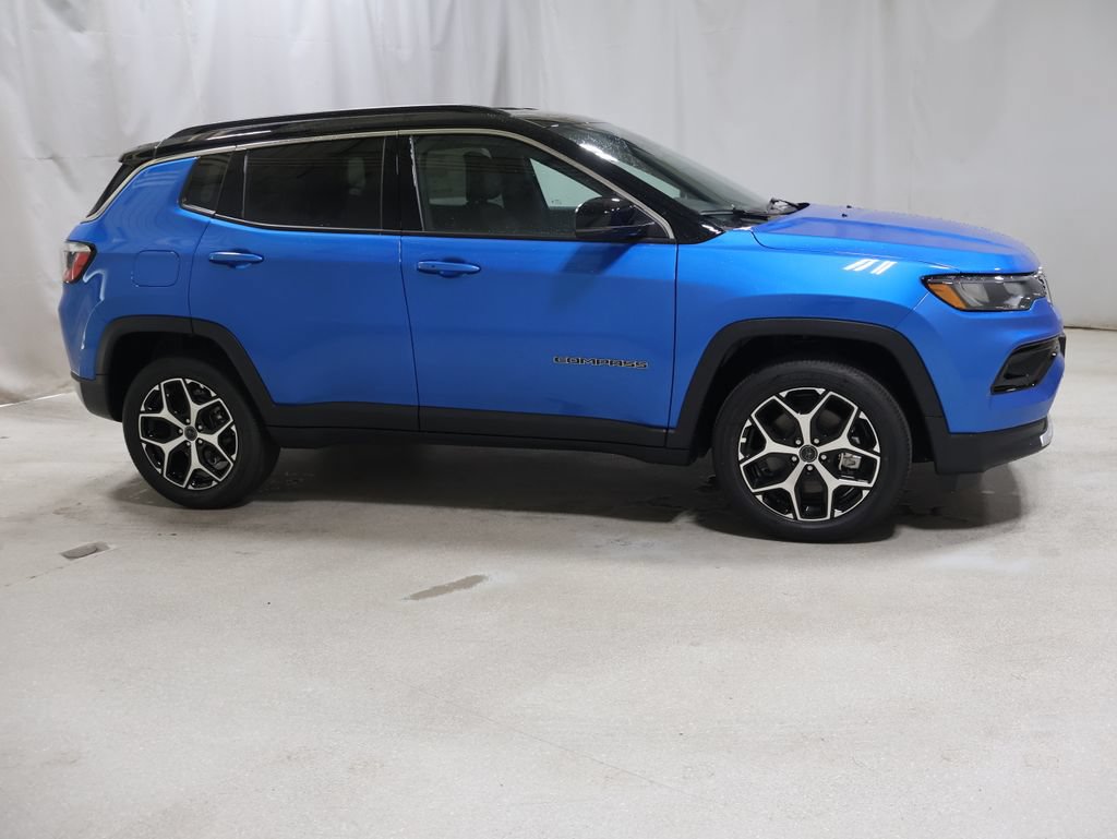 New 2026 Jeep Compass Limited AWD/4WD image 7