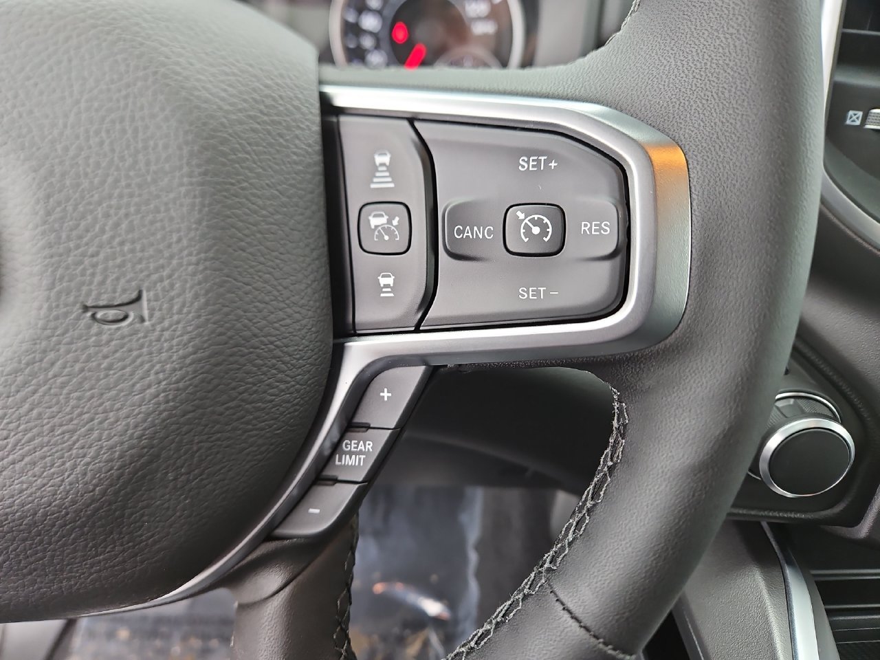 New 2026 RAM 1500 Big Horn AWD/4WD image 30