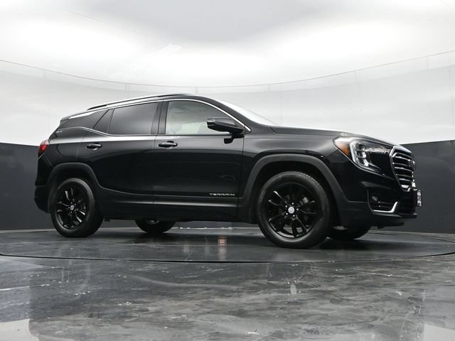 Used 2023 GMC Terrain SLT w/ Infotainment Package II AWD/4WD image 41