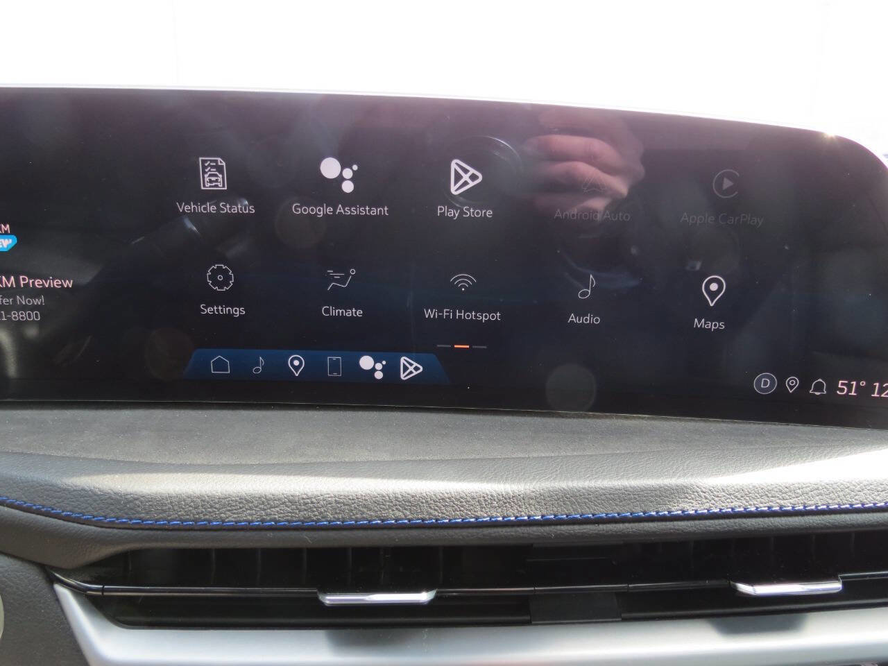 Used 2024 Cadillac XT4 Sport w/ Cold Weather Package image 18