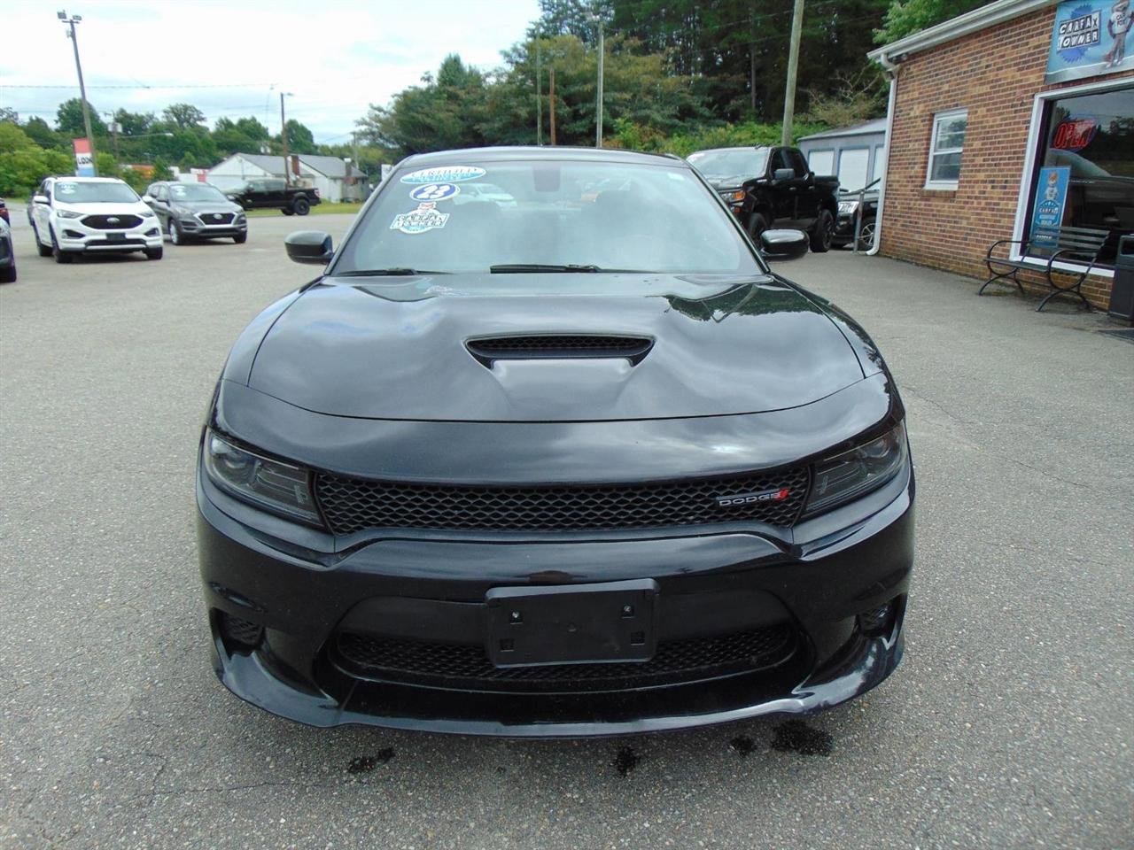 Used 2023 Dodge Charger GT image 3