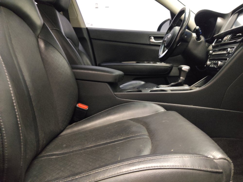 Used 2020 Kia Optima SE FWD image 21