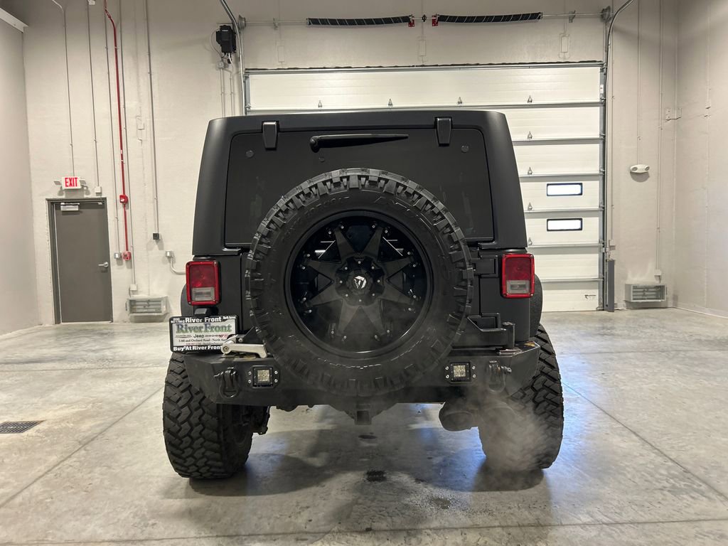 Used 2013 Jeep Wrangler Unlimited Sahara w/ Dual Top Group image 7