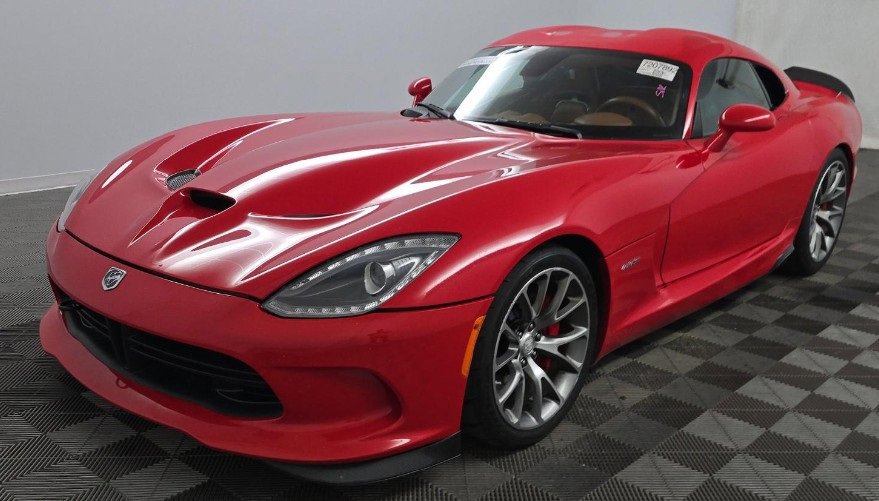 Used 2014 SRT GTS w/ GTS Laguna Interior Package