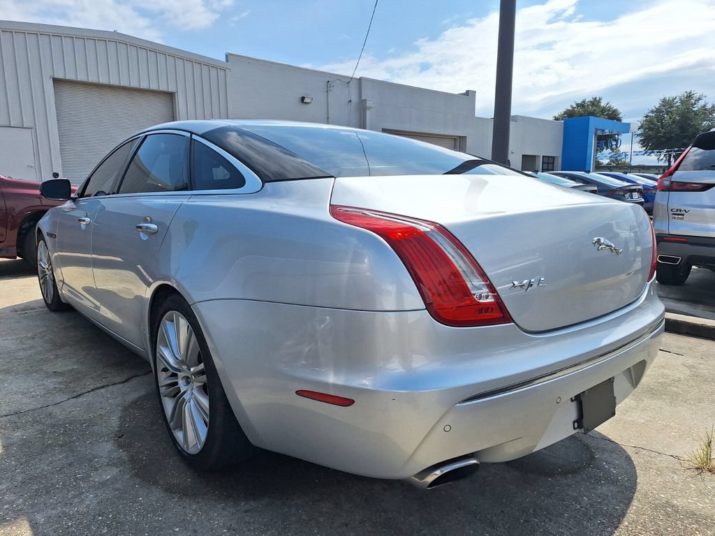 Used 2012 Jaguar XJ L Supercharged RWD image 5