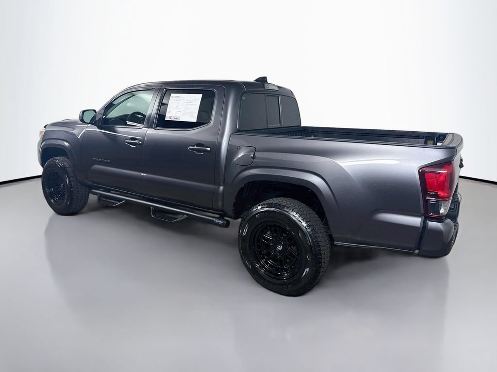 Used 2022 Toyota Tacoma SR w/ SR Convenience Package RWD image 5