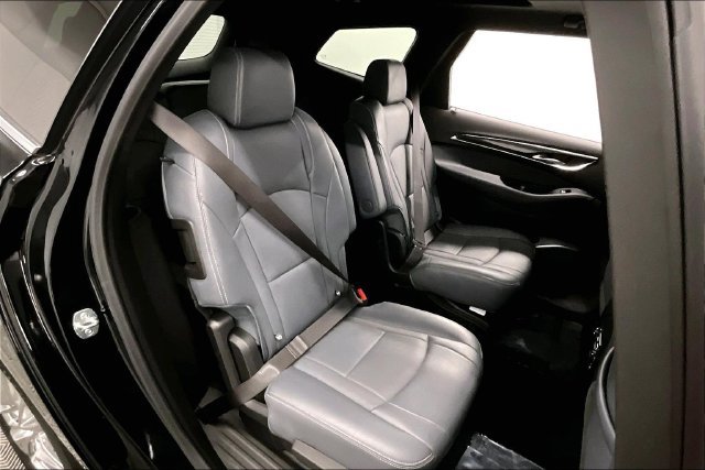 Used 2024 Buick Enclave Essence w/ Experience Buick Package AWD/4WD image 25