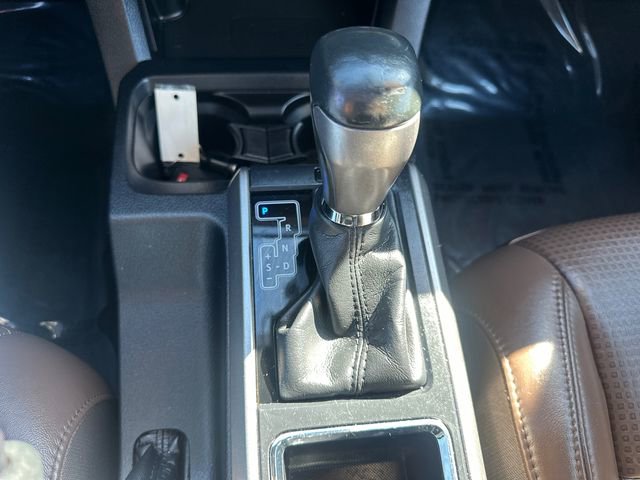 Used 2019 Toyota Tacoma Limited image 40