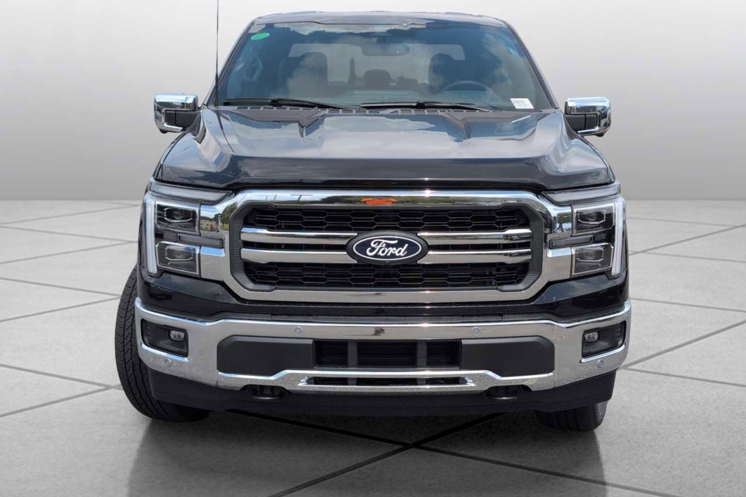 New 2025 Ford F150 Lariat w/ Equipment Group 501A Mid image 2