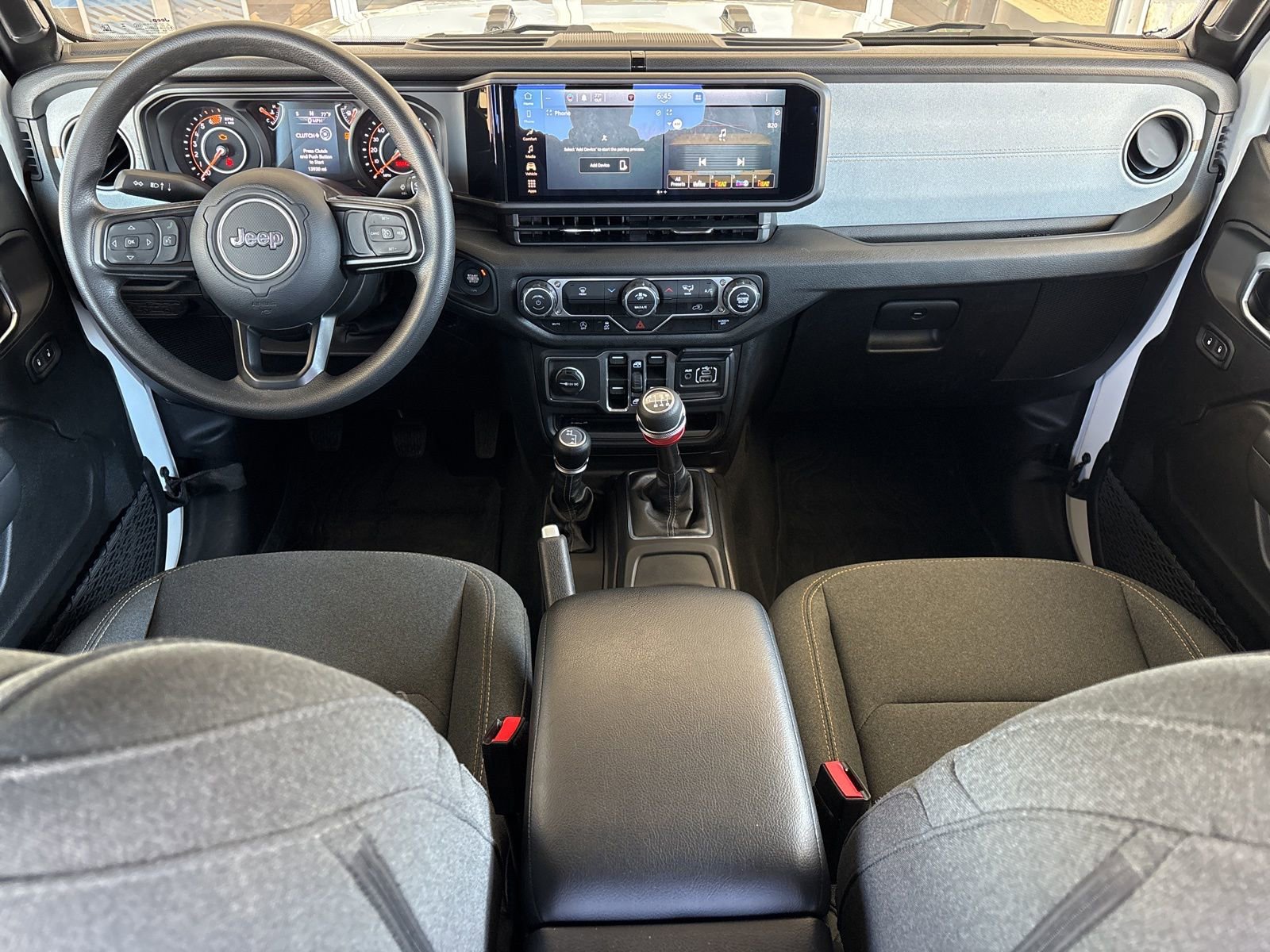Used 2025 Jeep Wrangler Unlimited Sport AWD/4WD image 18