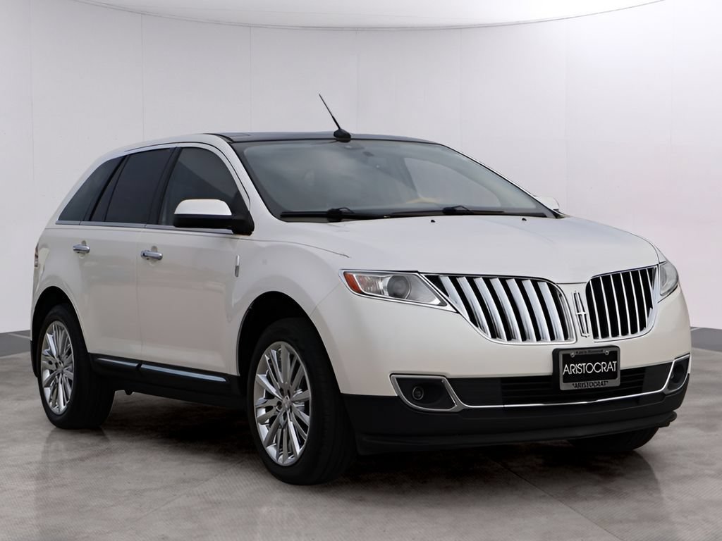 Used 2011 Lincoln MKX 2WD w/ 102A Rapid Spec Order Code image 3