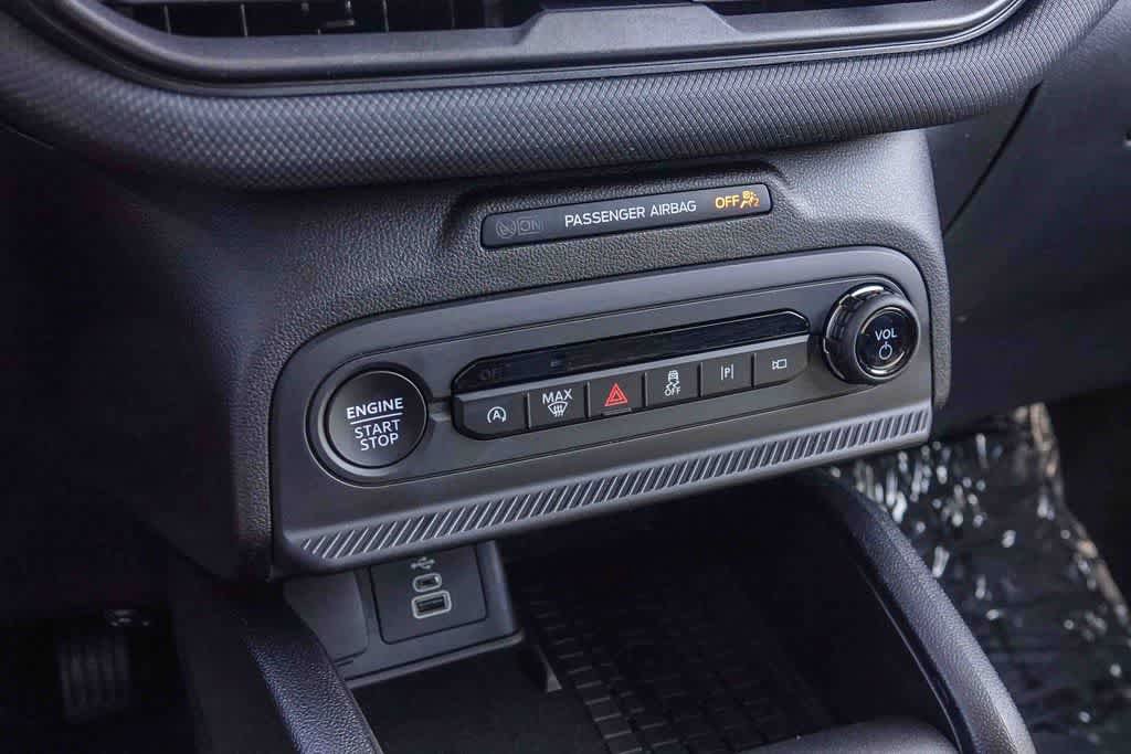 Used 2025 Ford Bronco Sport Outer Banks w/ Outer Banks Tech Package+ AWD/4WD image 22