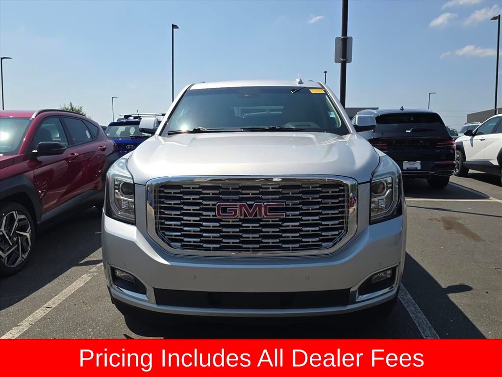 Used 2019 GMC Yukon XL Denali RWD image 2