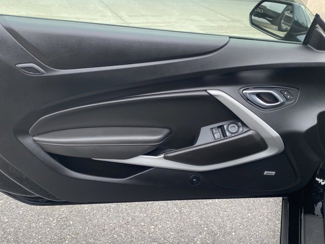Used 2021 Chevrolet Camaro LT w/ RS Package image 13
