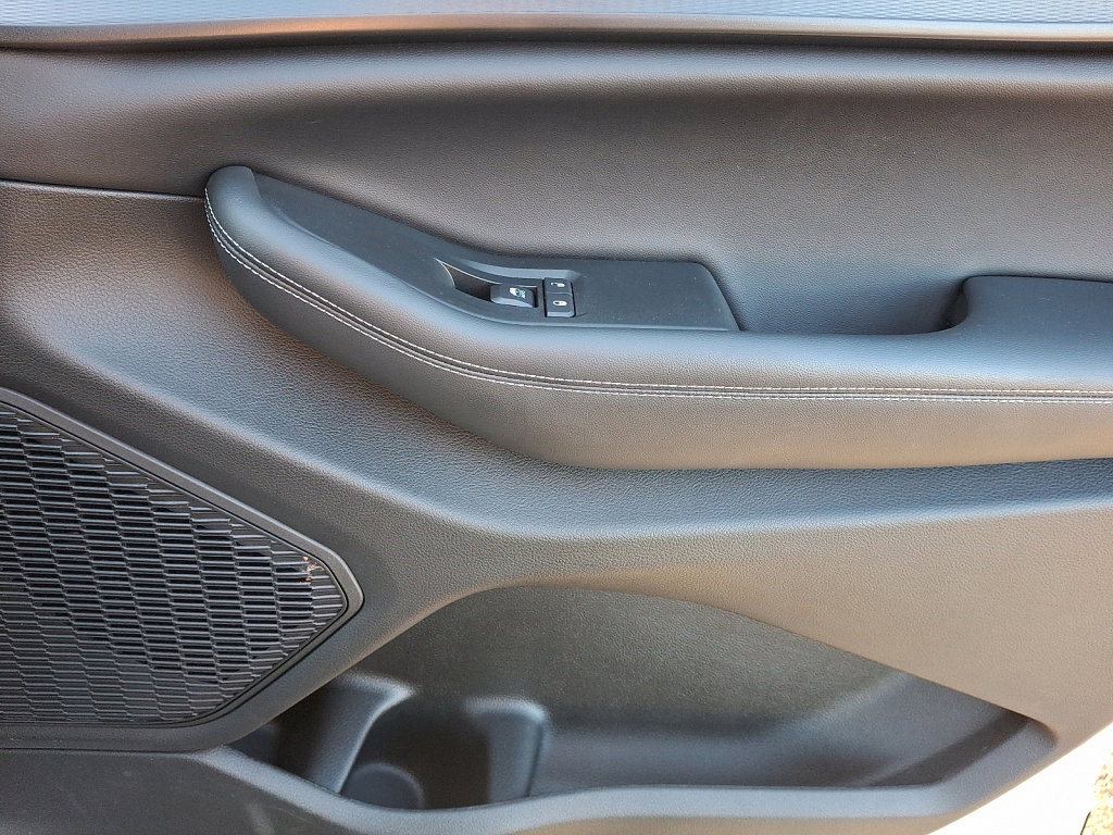 Certified 2023 Jeep Grand Cherokee Laredo image 10