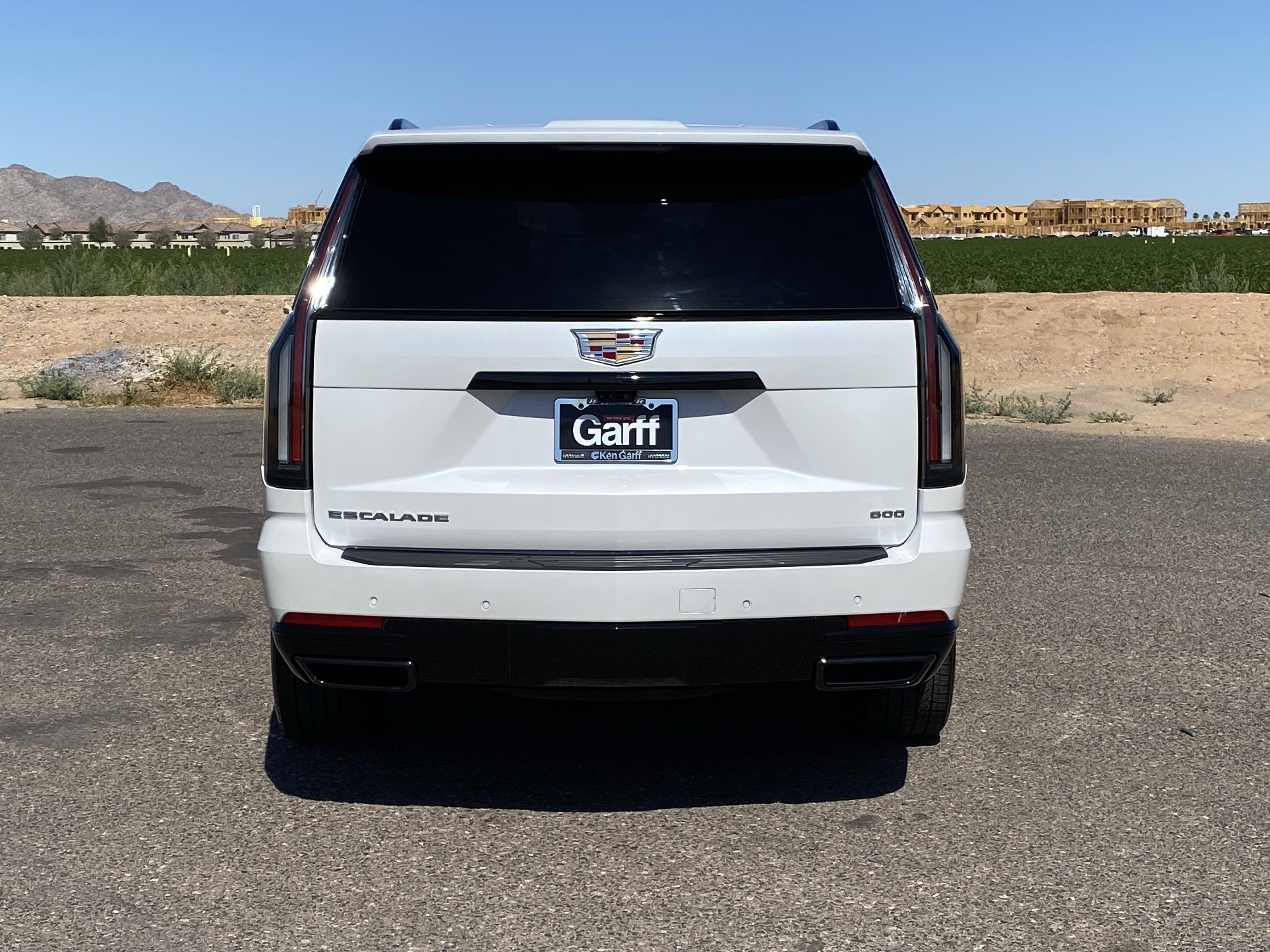 Used 2025 Cadillac Escalade Sport Platinum image 4