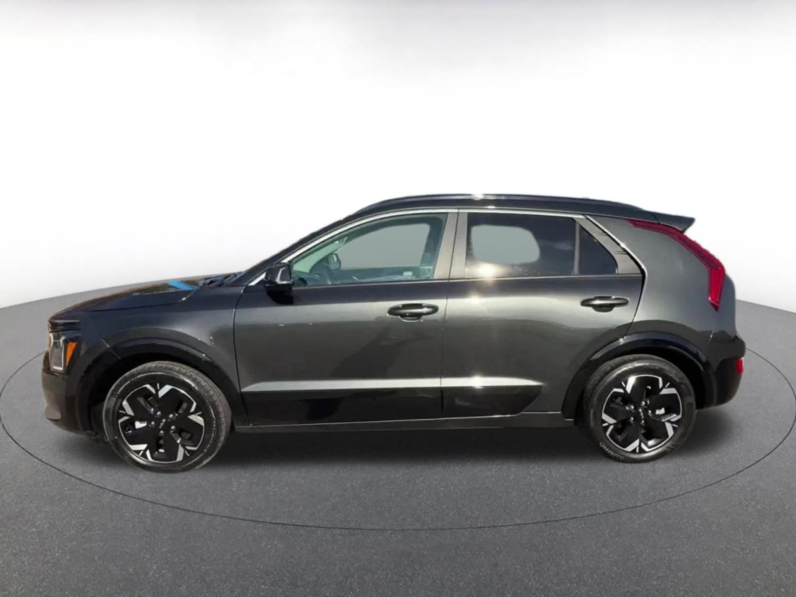 Used 2023 Kia Niro Wind image 9