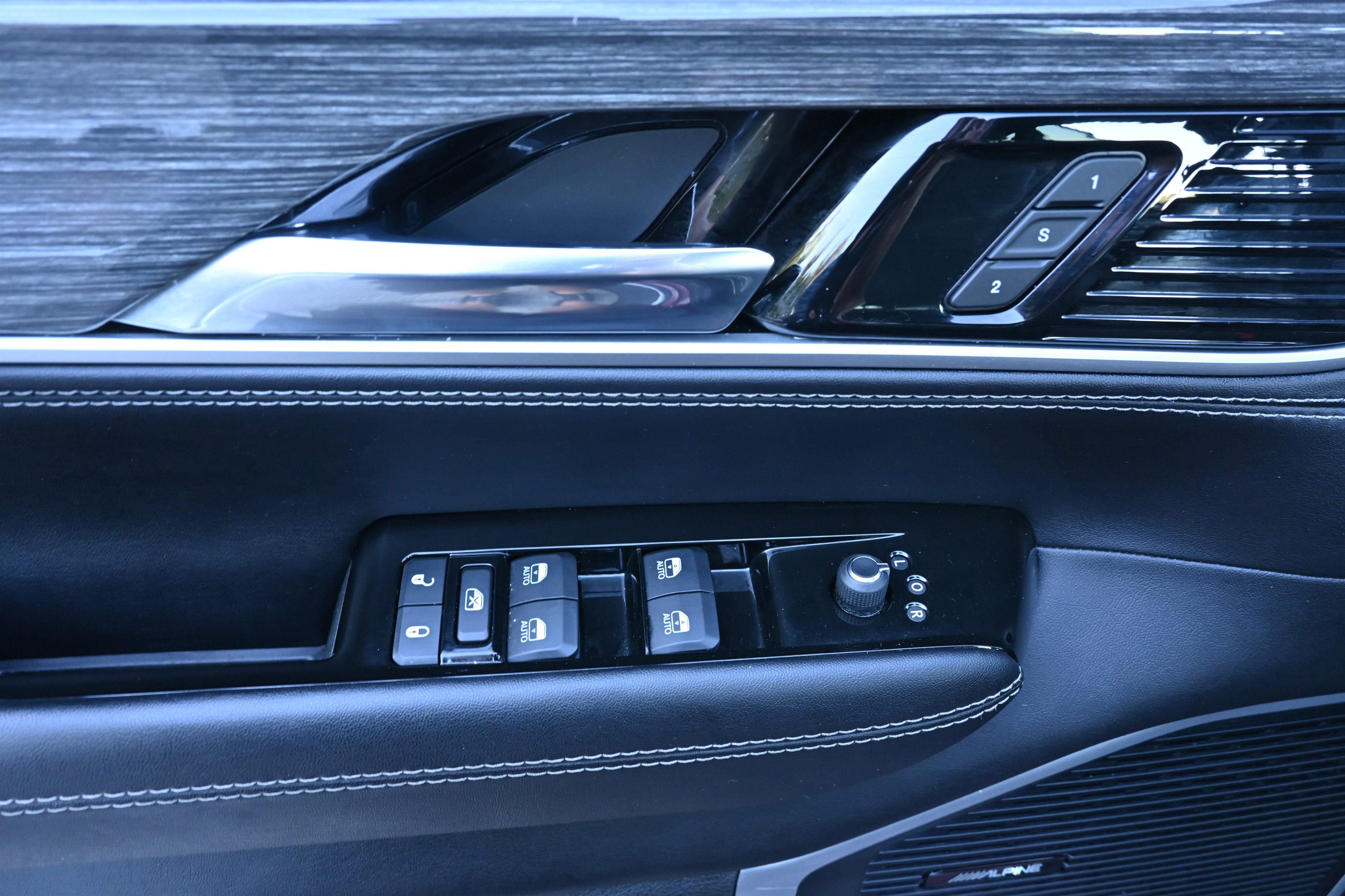 Used 2022 Jeep Wagoneer Series II image 17