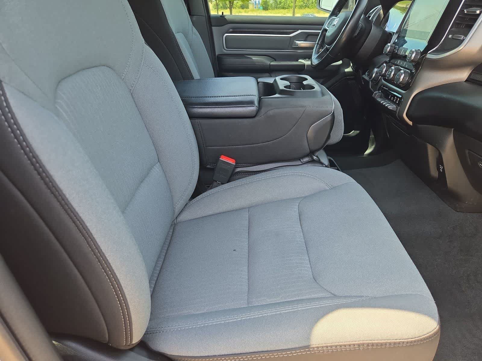 Used 2022 RAM 1500 Big Horn AWD/4WD image 19