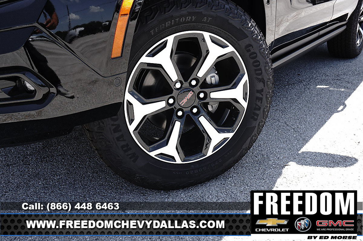New 2026 GMC Yukon AT4 w/ AT4 Premium Plus Package AWD/4WD image 9