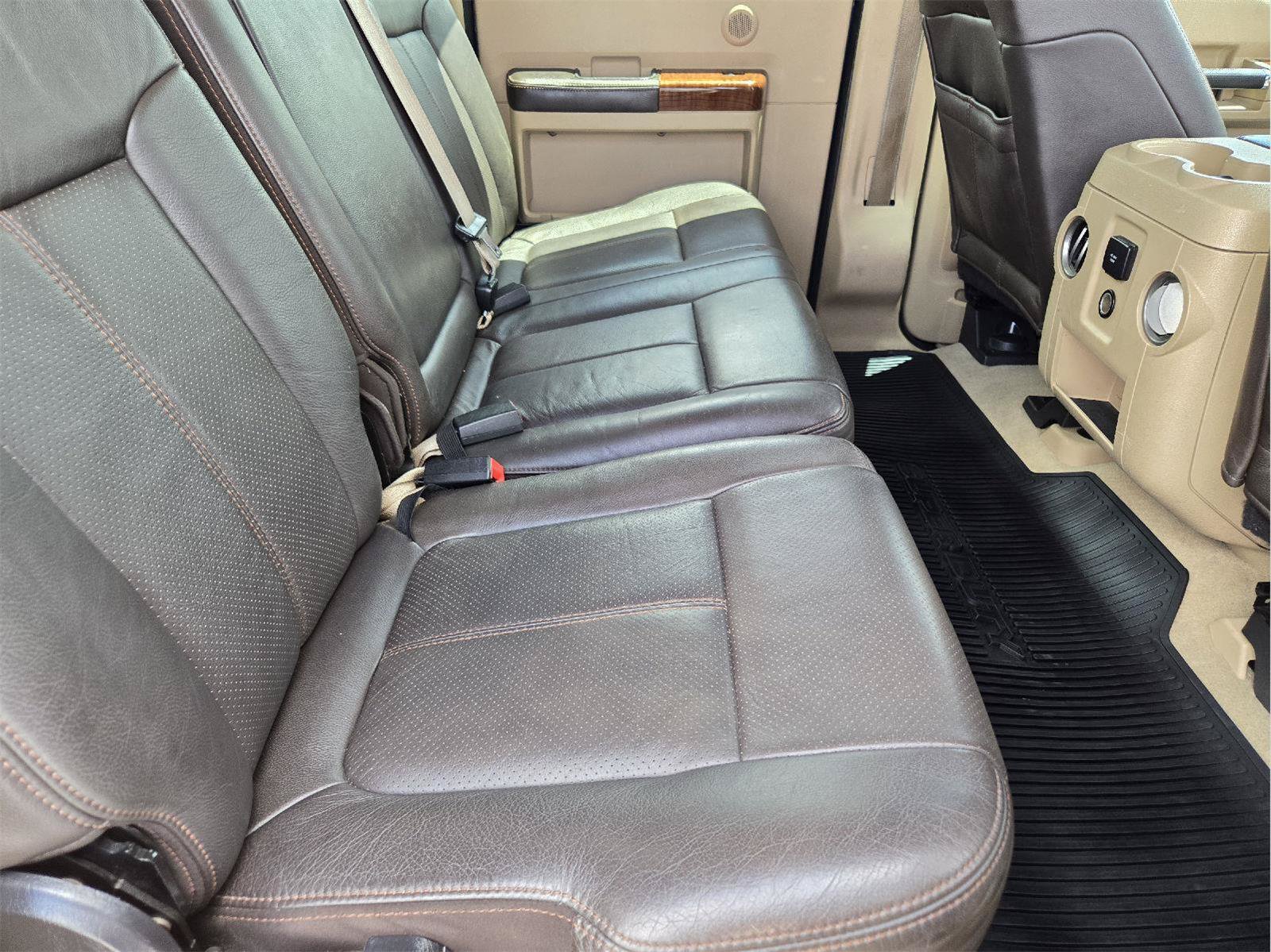 Used 2015 Ford F250 King Ranch w/ FX4 Off-Road Package AWD/4WD image 31