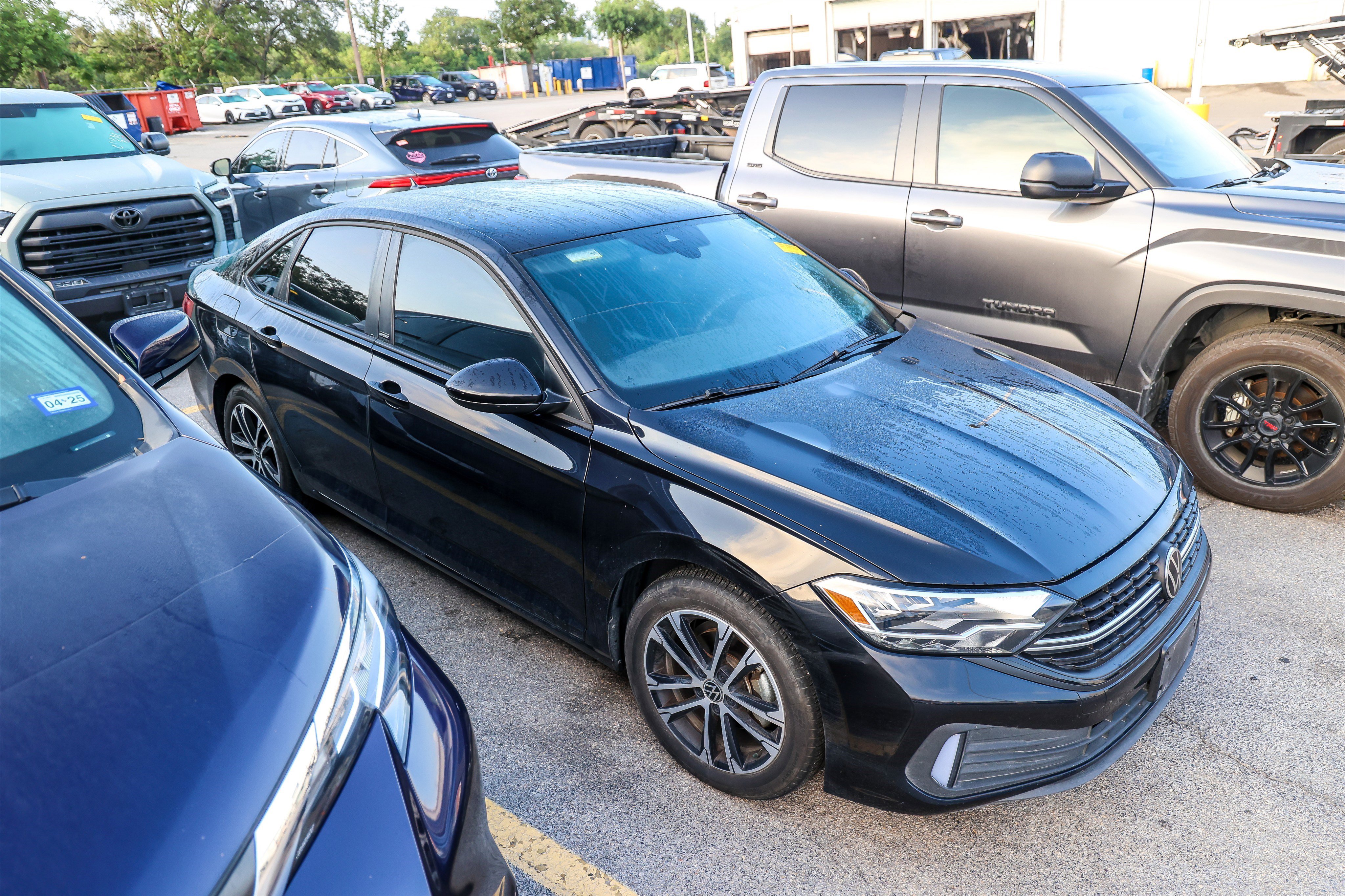 Used 2024 Volkswagen Jetta Sport FWD image 7
