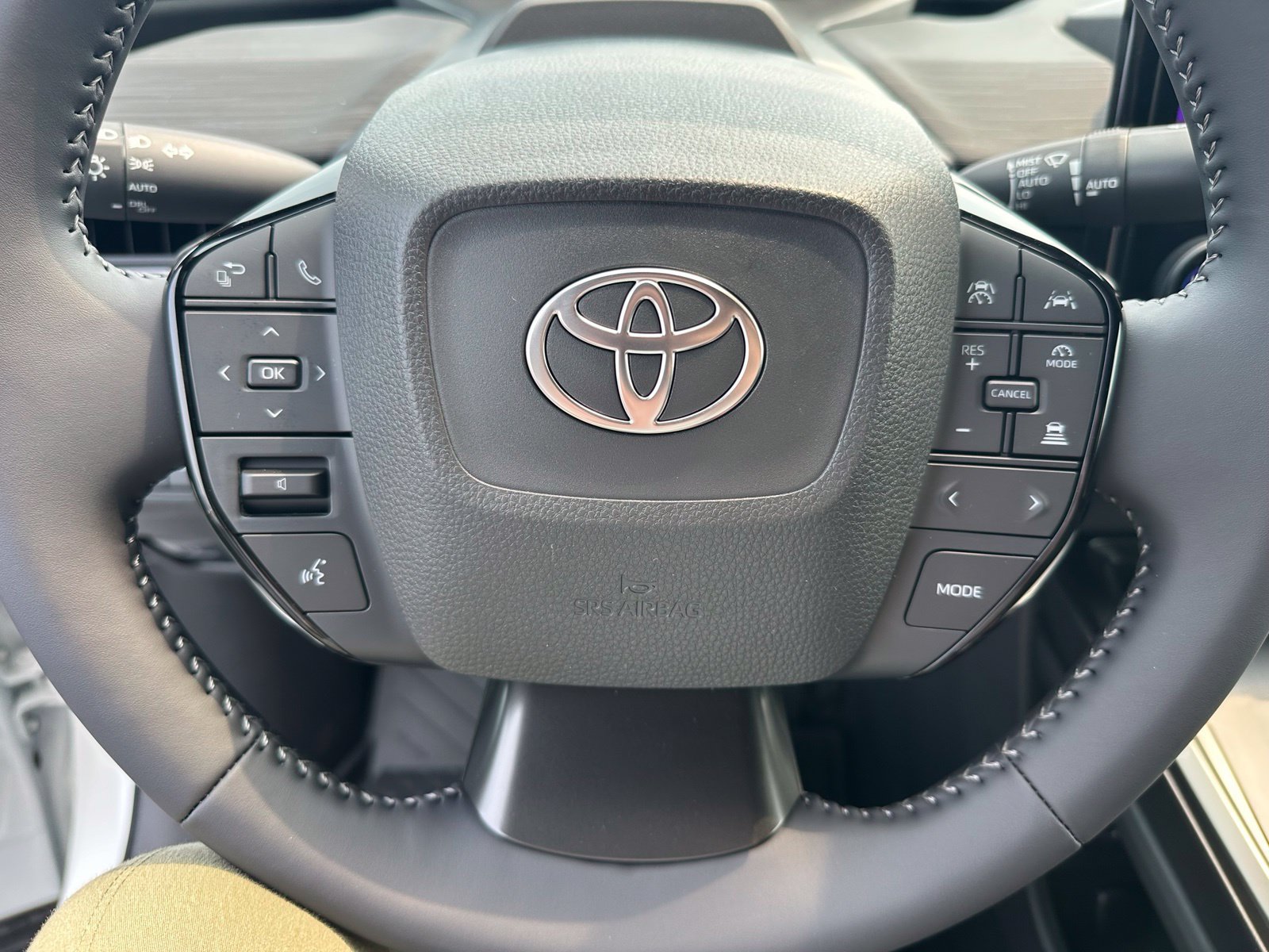 New 2026 Toyota C-HR AWD/4WD image 12