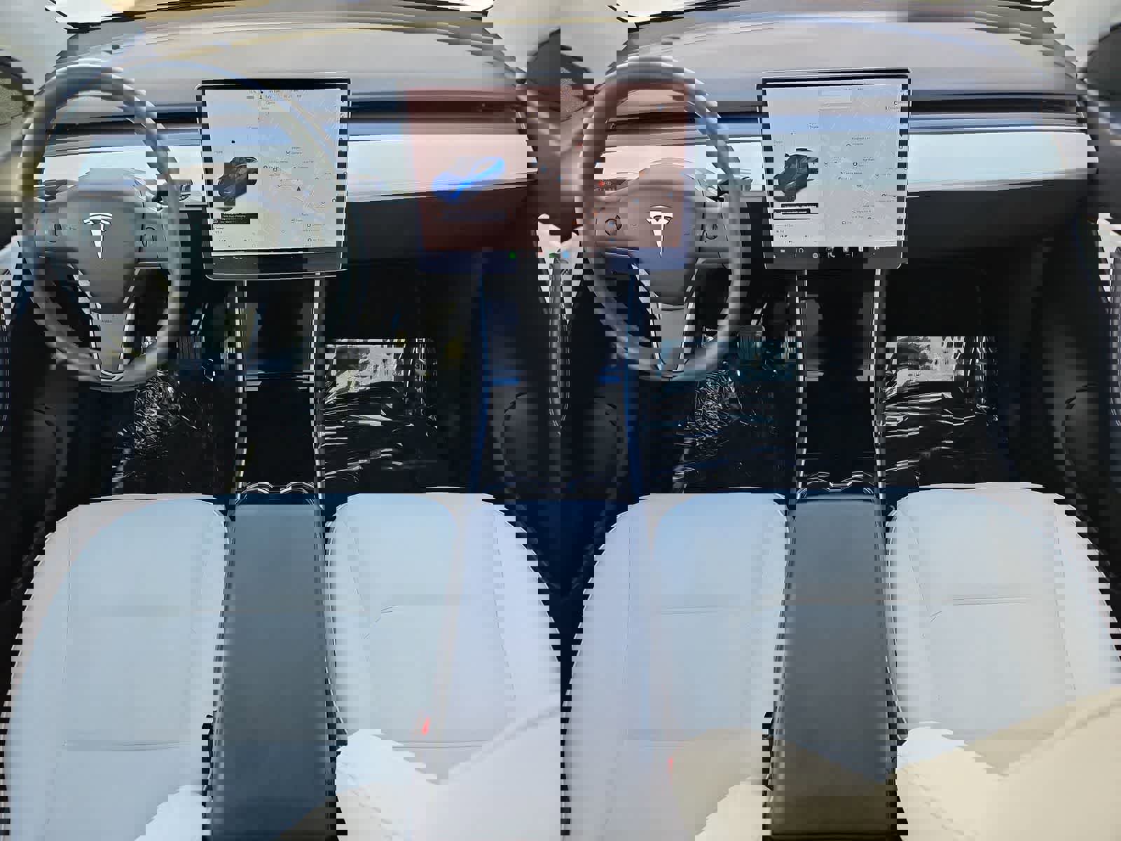 Used 2020 Tesla Model Y Long Range image 14