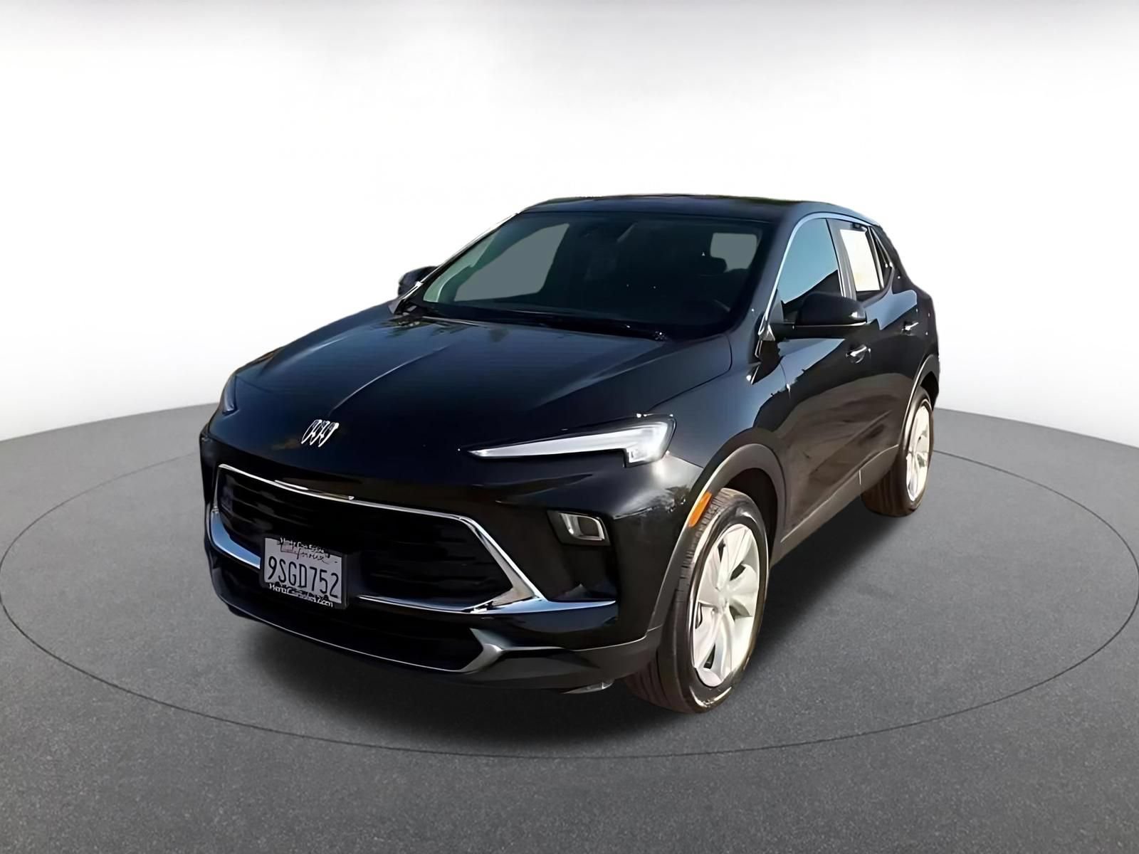 Used 2025 Buick Encore GX Preferred FWD image 3