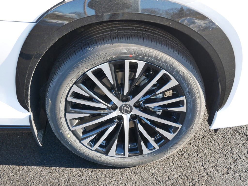 New 2026 Lexus RZ 350e 2WD image 7