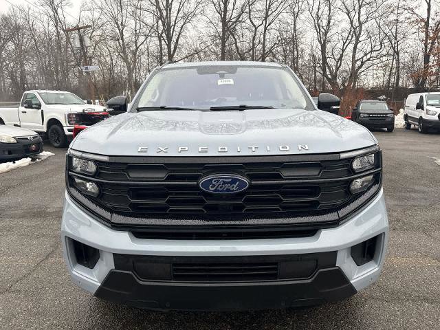 Certified 2025 Ford Expedition Max Active image 2