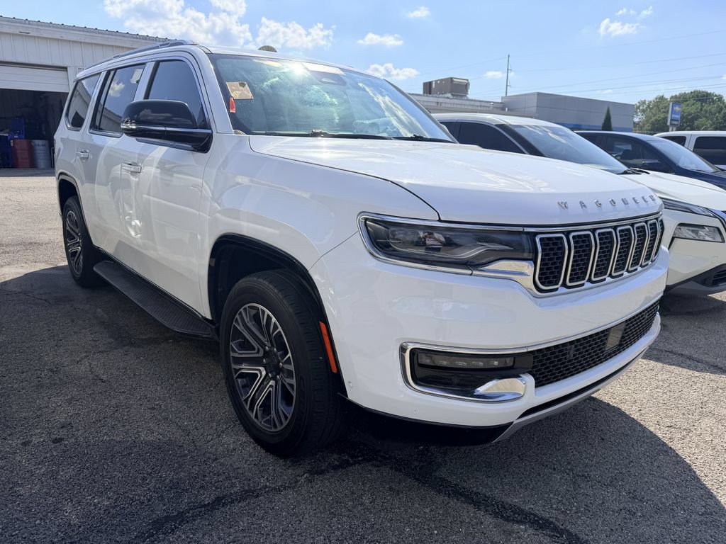 Used 2024 Jeep Wagoneer Series II w/ Flexible Seating Group