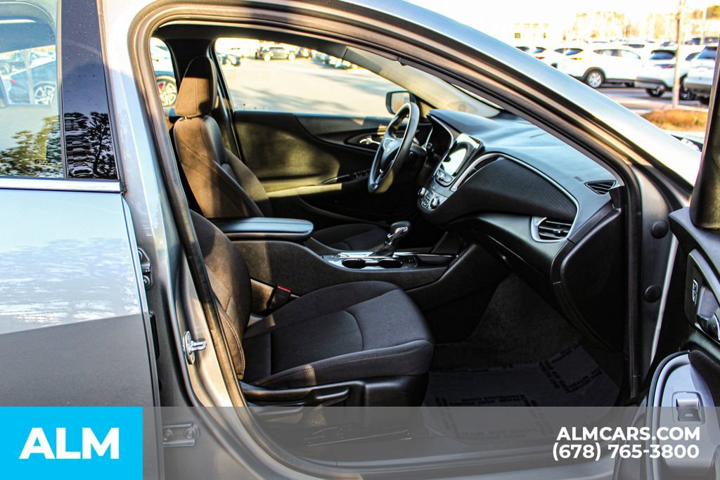 Used 2024 Chevrolet Malibu LT FWD image 21