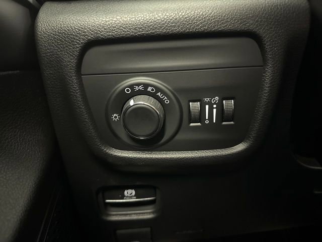 New 2026 Jeep Grand Cherokee L Altitude image 36