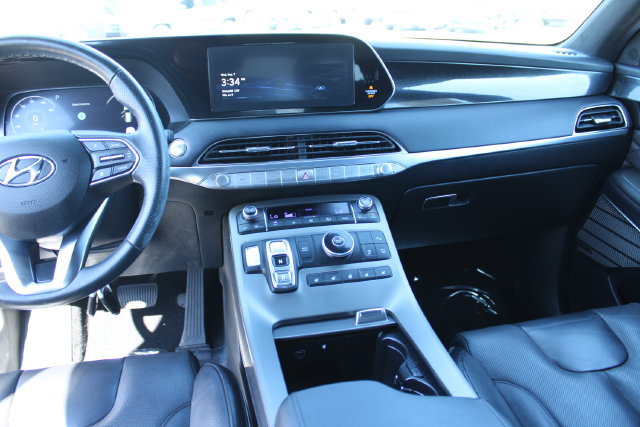 Used 2020 Hyundai Palisade Limited FWD image 14