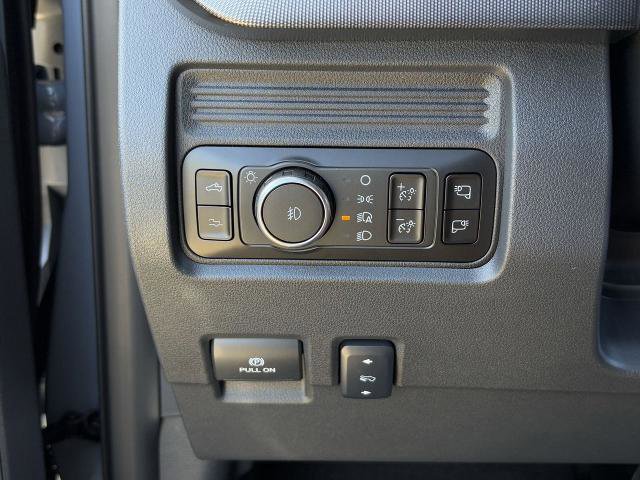 New 2026 Ford F450 Platinum image 23