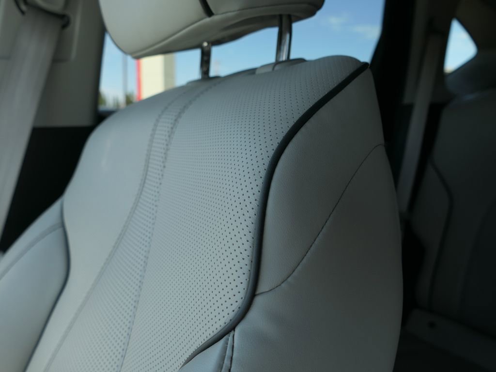 Used 2020 Acura RDX FWD w/ Advance Package image 12