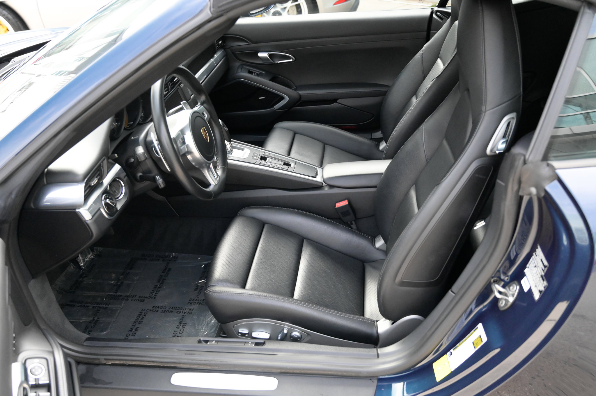 Used 2016 Porsche 911 Carrera S image 17