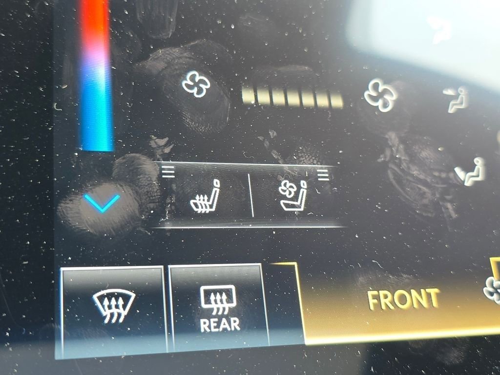 New 2025 INFINITI QX80 Sensory image 10