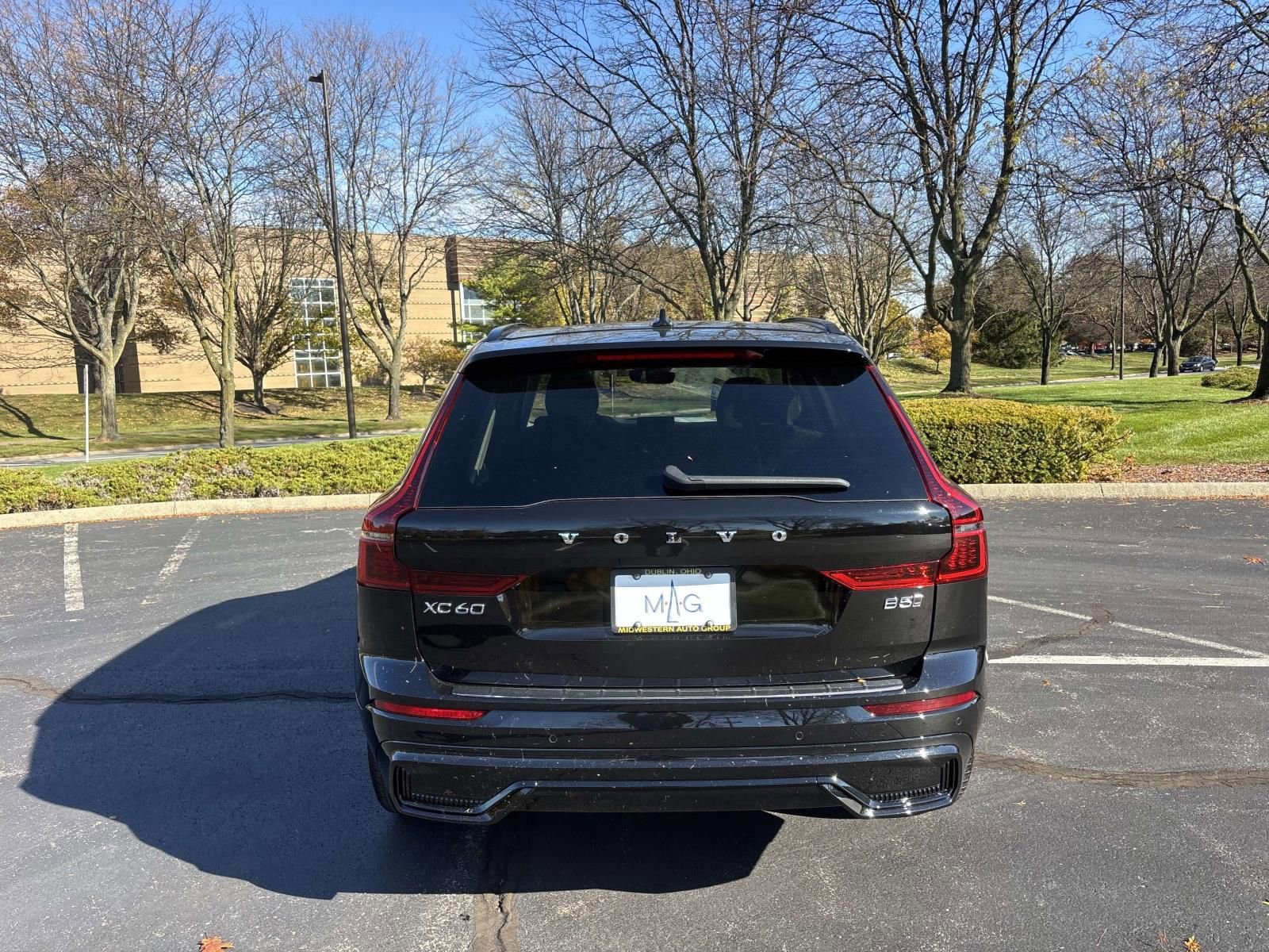New 2026 Volvo XC60 B5 Plus w/ Protection Package Premier AWD/4WD image 6