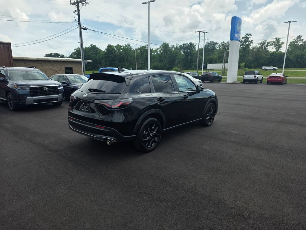 Certified 2024 Honda HR-V Sport image 3