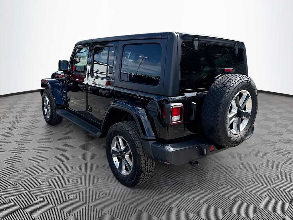 Used 2022 Jeep Wrangler Unlimited Sahara w/ Cold Weather Group AWD/4WD image 8