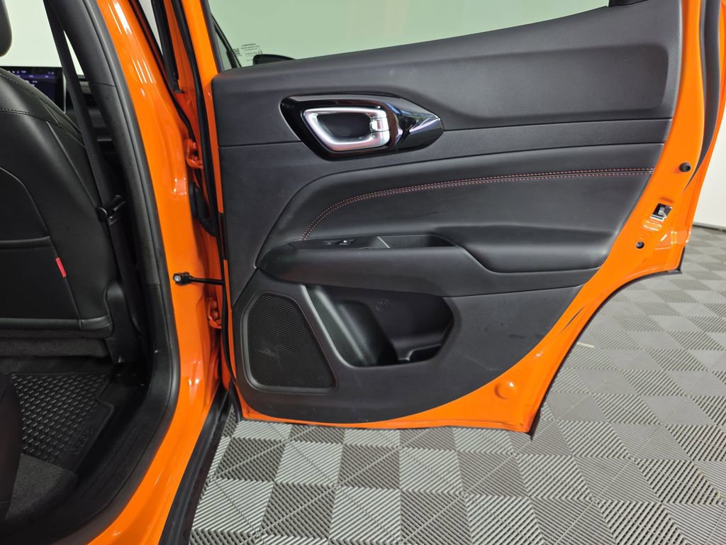 New 2026 Jeep Compass Trailhawk AWD/4WD image 31