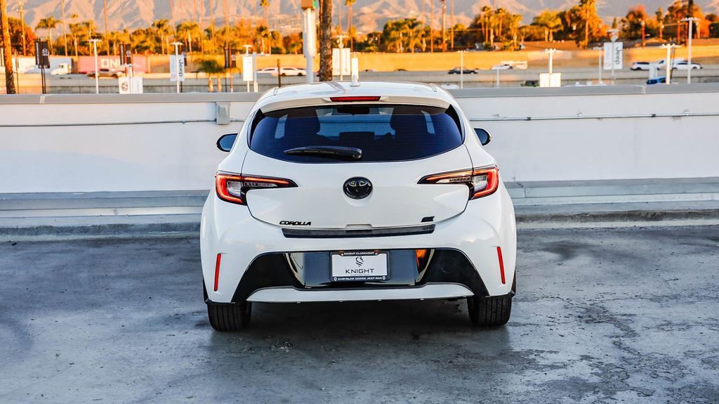 Used 2024 Toyota Corolla SE image 8
